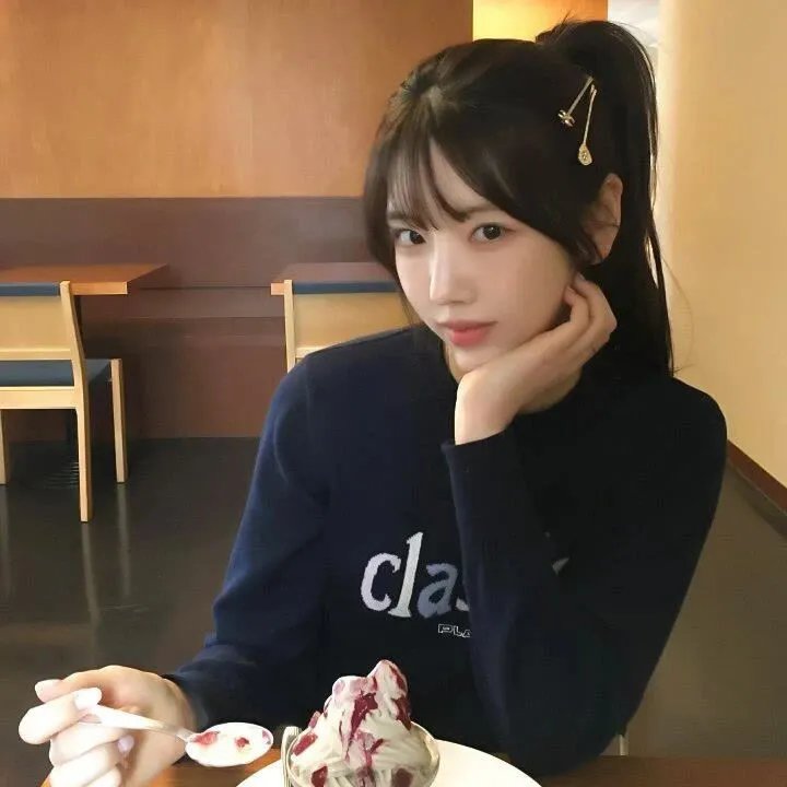 秋莲